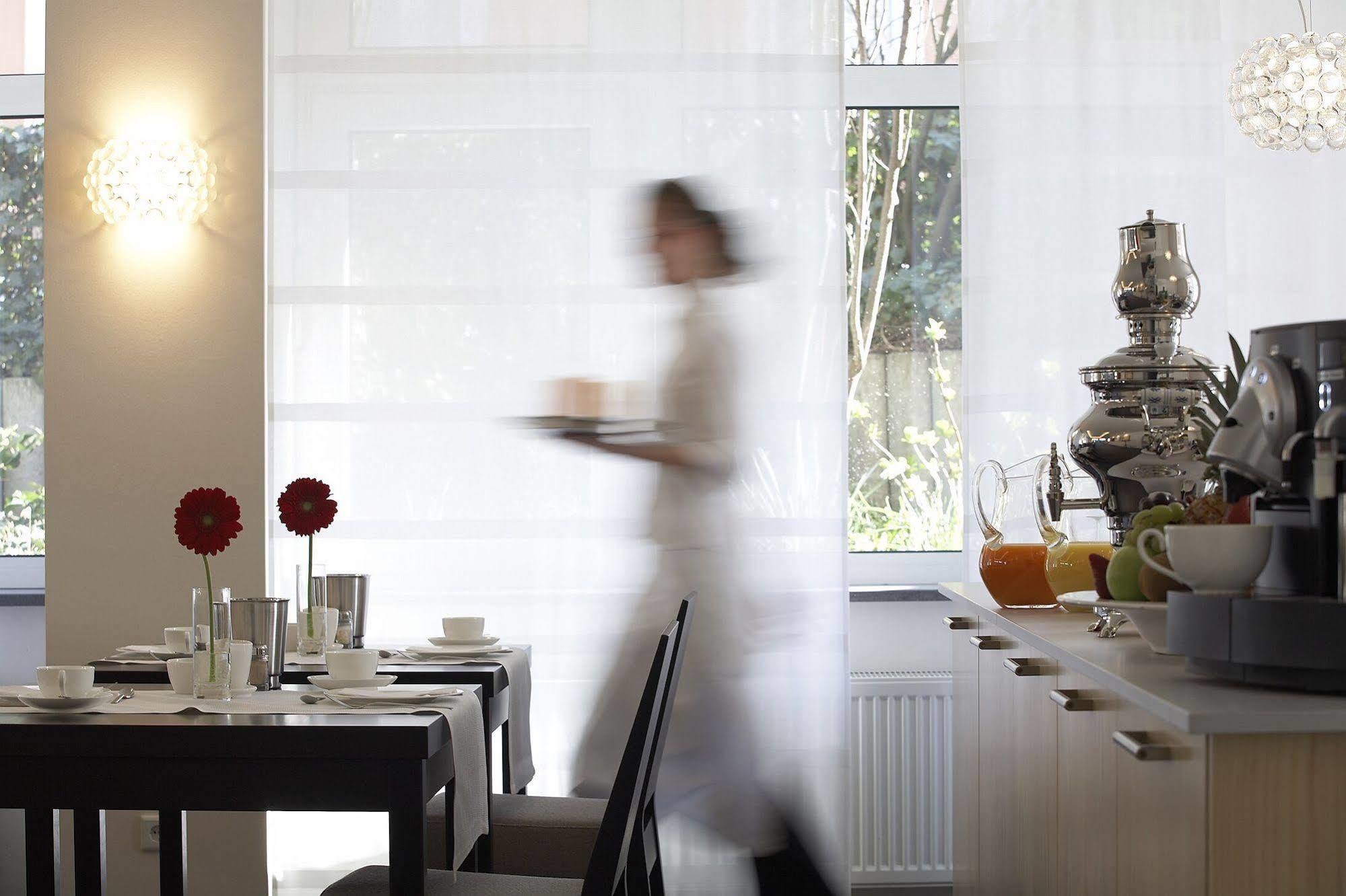 Hotel Maximilians Essen Restaurante foto